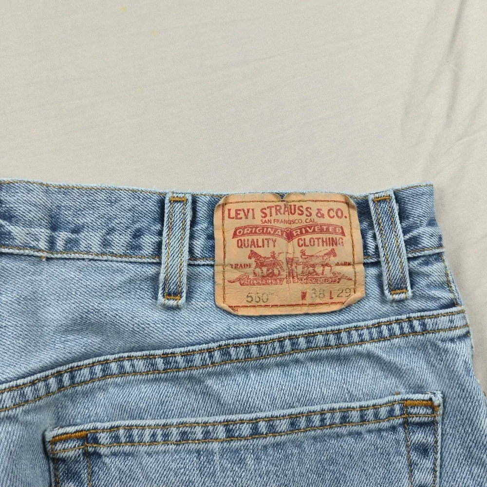 Levis Jeans Mens 38x29 Blue 560‎ Loose Tapered Relaxed Baggy Light Wash